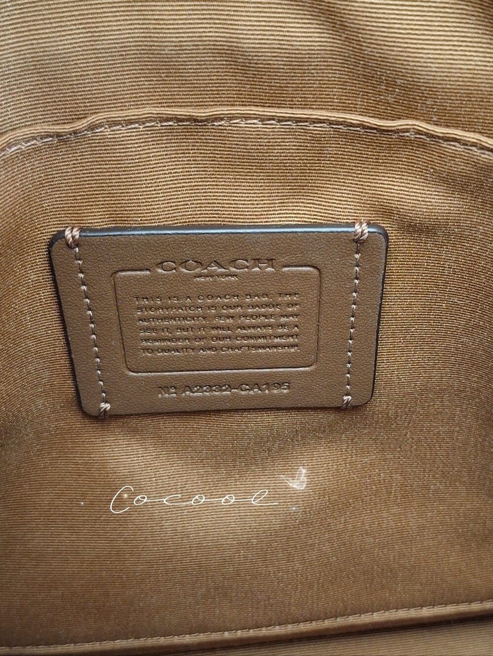 New! RARE Dempsey File Bag In Signature Jacquard With Stripe And Coach Patch - Picture 6 of 11